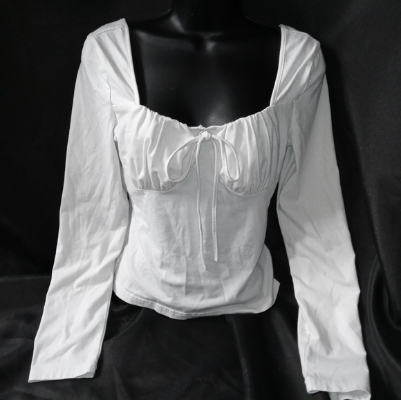 White maiden top - Picture 1 of 4